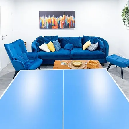 House With A Parking Space - 22855 펜션 *