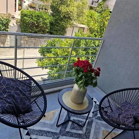 House With A Parking Space - 22855 * 스플리트